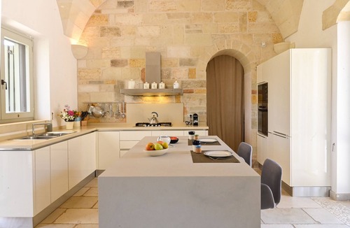 Carpignano Salentino House | Luxury 'Masseria', Heated Pool, Tennis Court, Olive Grove, Puglia. 10 Guests.