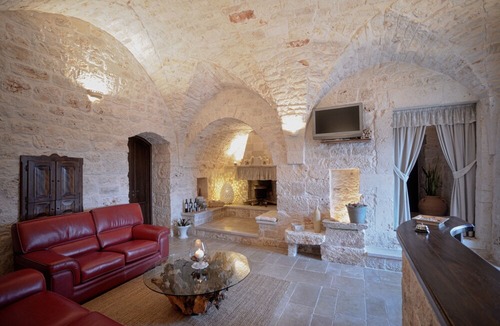 Ceglie Messapica Villa | Luxury Masseria & Trulli Beneficio