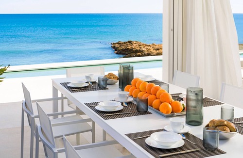 Noto Marina Villa | Luxury sea front villa with pool, Lido di Noto, Sicily