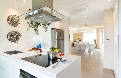 Stazzo Villa | Luxury Seafront Villa Private Pool at just 20 mt from the Sea