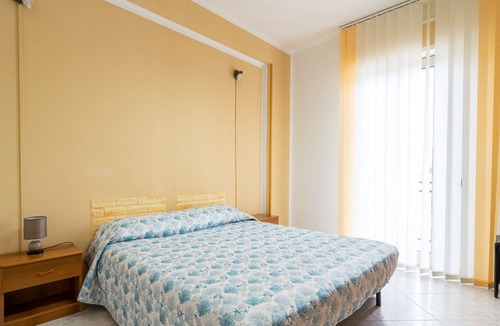 Strongoli Apartment | MAGNIFICENT APARTMENT - SEA FRONT