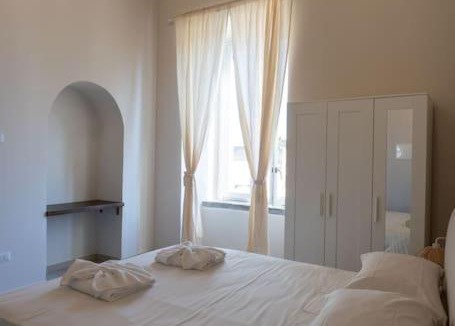 Quartieri Spagnoli Apartment | Maison Julie By Dimorra