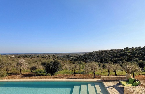 Noto Villa | Mandorla - Four Bedroom Villa, Sleeps 10