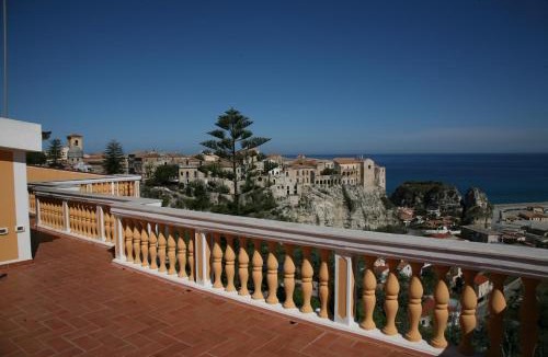 Tropea Apartment | Mansarda Villa Alf Di Vito