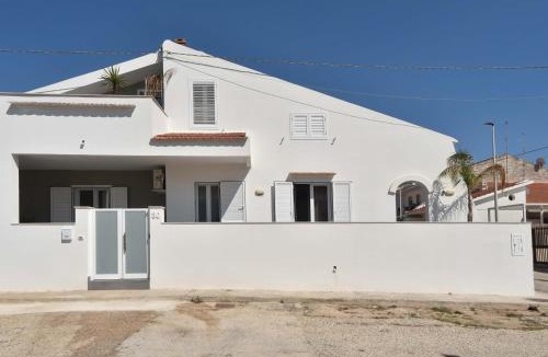 Casuzze House | Mare a Sud