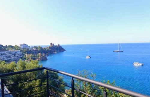 Cefalu Villa | Maree Villas
