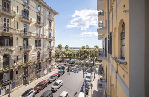 Salerno Apartment | Mareluna Promenade - Seafront Apartments by Mareluna Hotel
