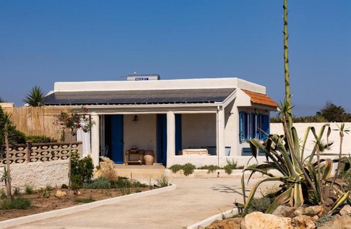 Portopalo di Capo Passero Villa | Maresia Beachfront Villa