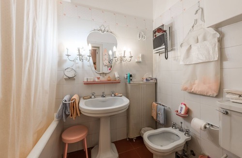 Leni Bed & Breakfast | Mariella Room in Salina B&B Villa Pittorino