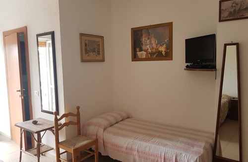 Tropea Apartment | Marina, min walk beach, wi fi, inside La Pineta resort.