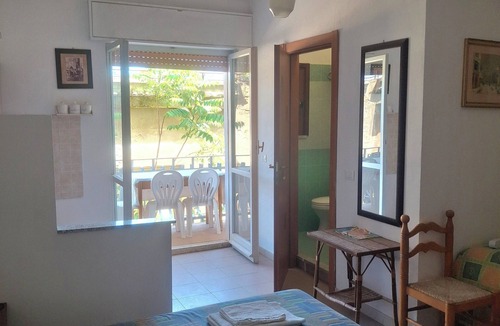 Tropea Apartment | Marina, seaside area, 5 min.walk beach, 15 min. trainstation, wi fi. parking.