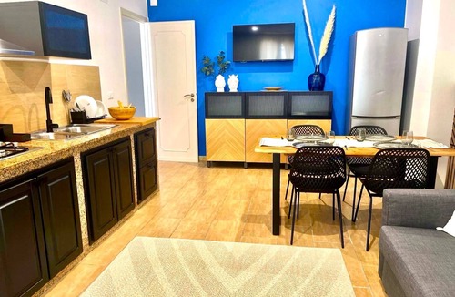 Aspra Apartment | Meeresstrand - La Riva by Interhome
