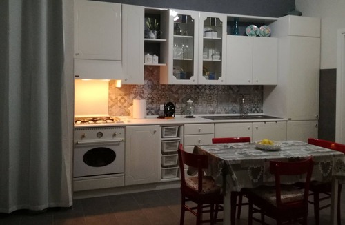Menfi House | Menfi (AG) 1 km from the sea surrounded by olive trees.