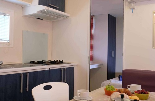 Seccagrande House | Mobile home with air conditioning, terrace and pool