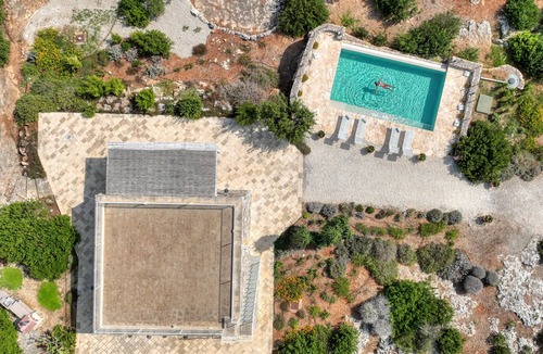 Salve Villa | Modern stone villa with pool and sea view