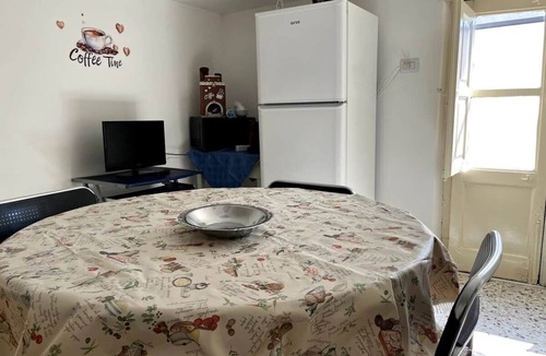Gravina di Catania House | Modica House with a View of Mount Etna