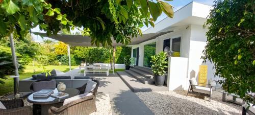 Palermo Villa | Mondello Luxury villa