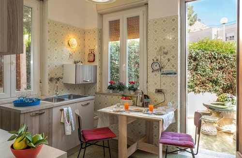 Mondello Villa | MONDELLO VACATION HOME VILLA ROSA