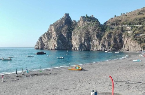 Sant'Alessio Siculo House | monolocale Bacchelli