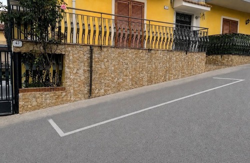 Zafferana Etnea Apartment | Montegrappa House - Large spaces, sleeps 5, fast Wi-Fi, private parking