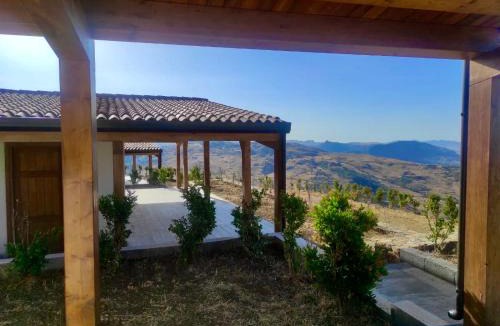 Cerami House | MonteSoprano Agriturismo - Resort - Spa - Gym -Camping - Suite