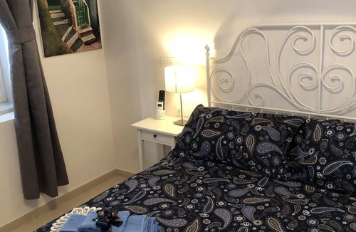Historical Downtown Salerno House | Motel