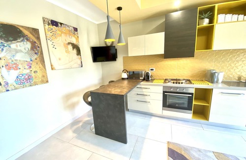 Tropea House | "MOTTOLA APARTMENT" Suite 200 mt from the sea