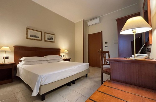 Marigliano Hotel | Naples Park Hotel