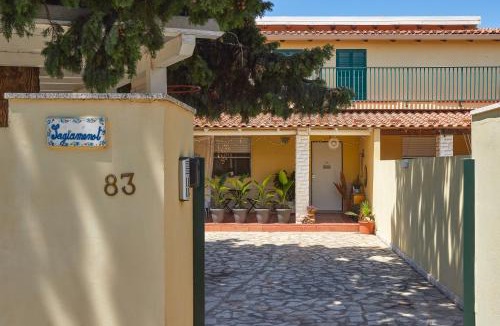 Santa Croce Camerina Apartment | Nature home in villa w piscina