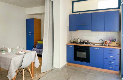 Casuzze Apartment | Nice apartment for 4 guests with WIFI, A/C, TV, terrace and pets allowed