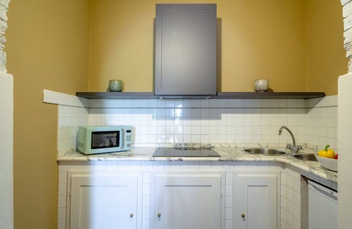 Tavarnelle Val di Pesa Villa | Nice apartment in villa for 2 guests with WIFI, pool and TV, close to Greve In Chianti