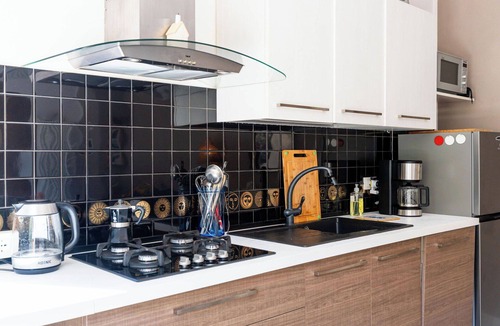 Costa dʼOneglia Apartment | Nice apartment for 4 guests with WIFI, pool, A/C, TV, terrace and pets allowed