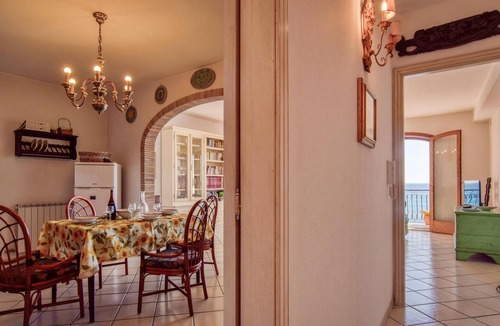 Giardini Naxos Apartment | Nice apartment in Giardini Naxos with WiFi