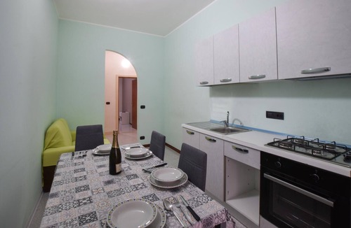 Palmi Apartment | Nice apartment in Palmi with WiFi