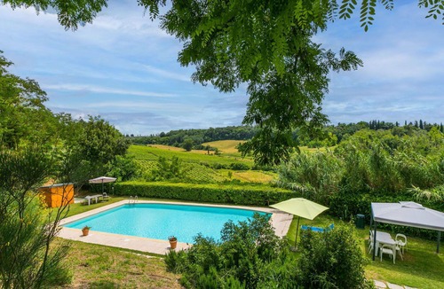 Poggiarello Villa | Nice apartment in villa for 4 people with pool, TV and patio