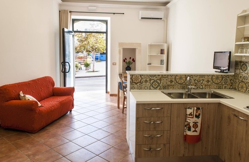 Solarino House | Ninetta, suitable for families with children or adventurous vacationers is waiting for you
