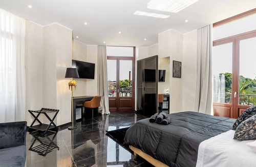 Picanello-Ognina-Barriera-Canalicchio House | Nova Suite