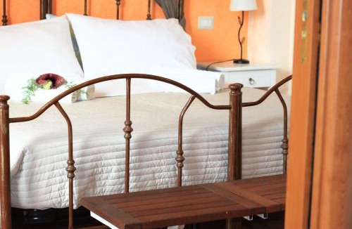 Regalbuto Bed & Breakfast | Oasi del Lago
