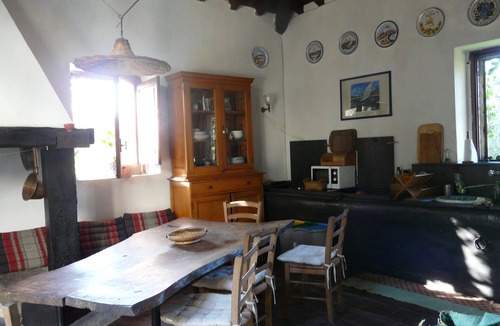 Archi House | Old barn renovated by the sea