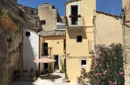 Ragusa House | Old Market House Antò Ragusa