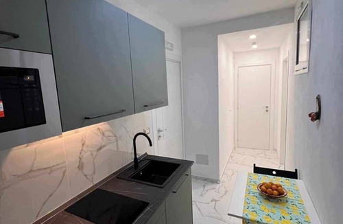 San Giovanni Apartment | Old Port la Marina - Luna