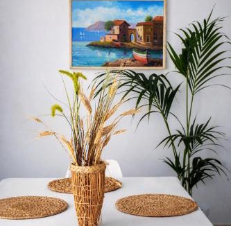 Aspra House | Oltremare Suite N37 Casa fronte mare con giardino