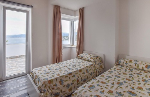 Santa Maria del Mare Torrazzo House | On one of the most suggestive stretches of the Ionian coast of Calabria, in the heart of the "Costa