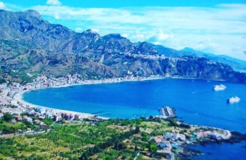 Giardini Naxos Apartment | ORAMA apartment Front sea