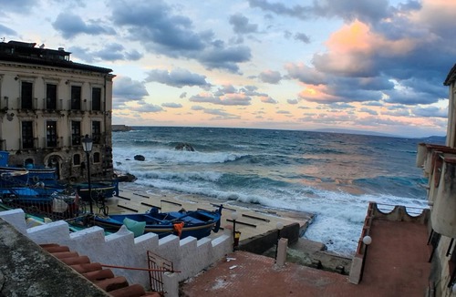 Scilla Apartment | Orange House Chianalea