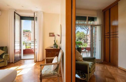 Ripa Apartment | Orange Tree Home