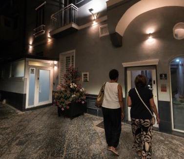 Ercolano Bed & Breakfast | Palazzo Ferretti - Herculaneum Ruins