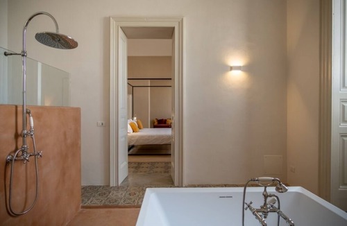 Centro Storico House | PALAZZO GARZIA - Dimora Storica