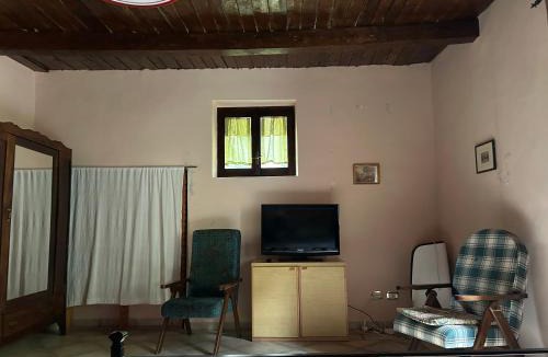 Morano Calabro House | Palazzo giallo, appartamento nel centro storico nel cuore del Pollino