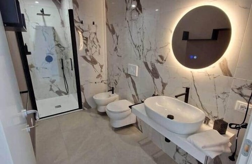 Briatico House | Palazzo Satriani "Camera Acqua"